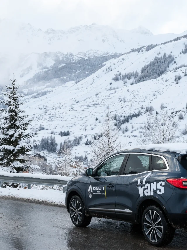 Le col de Vars en voiture l'hiver