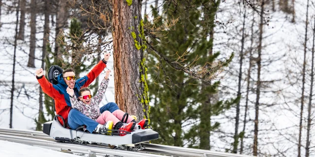 Luge Sur Rail En Famille