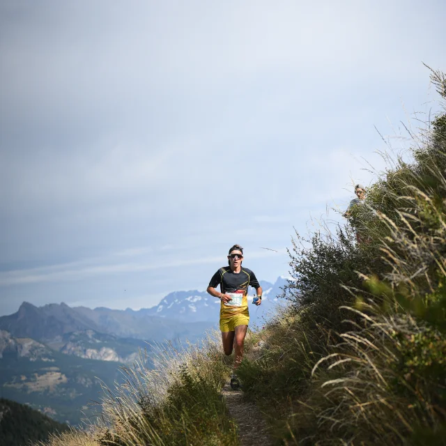 Vars Mountain Trail Dy6 5335 Bd