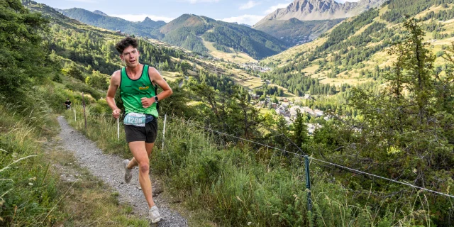Sentiero della montagna di Vars 10 km 1